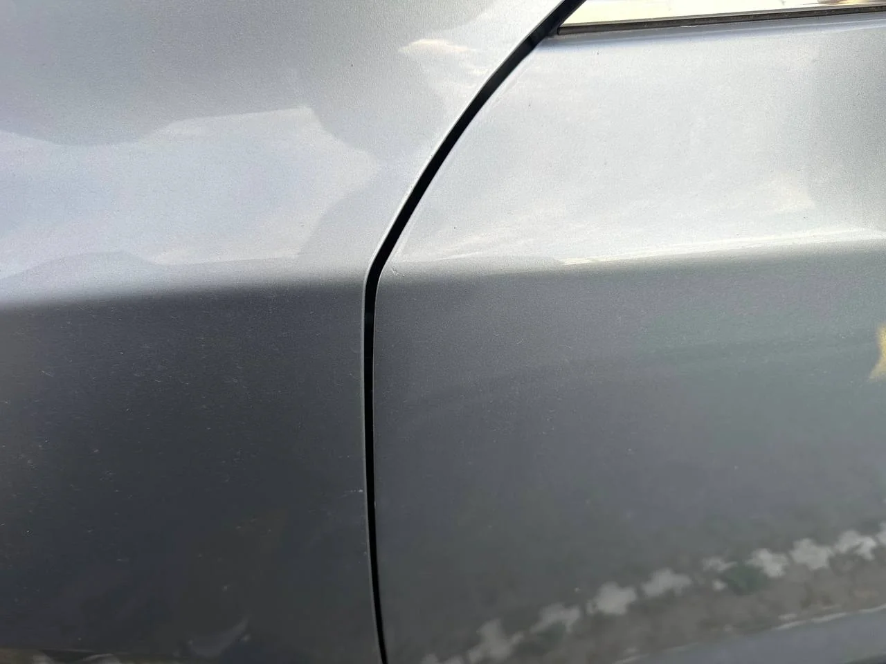 Нерівний зазор кузовних деталей Mazda CX-5 2019