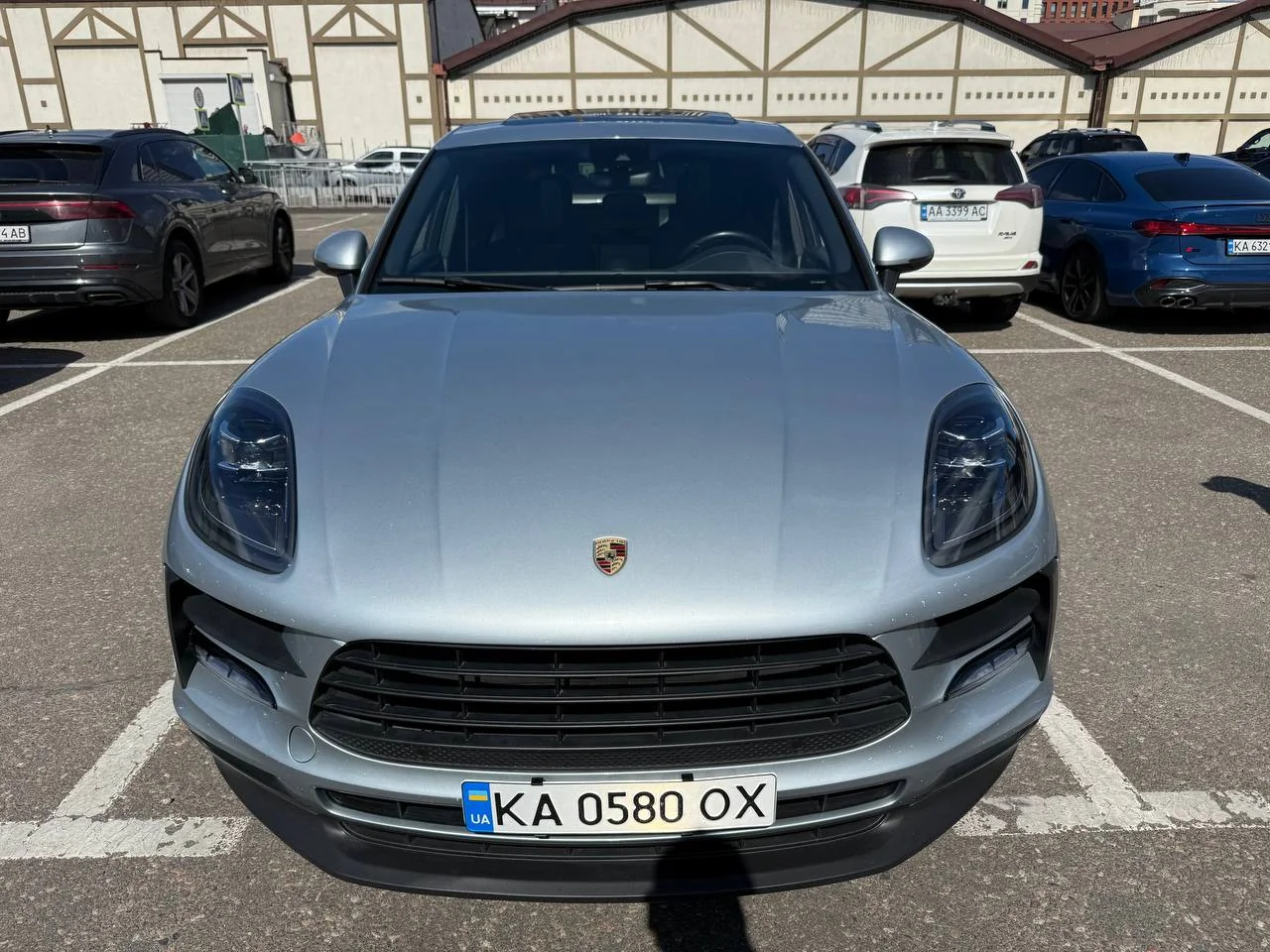 Porsche Macan 2019 — загальний вигляд спереду