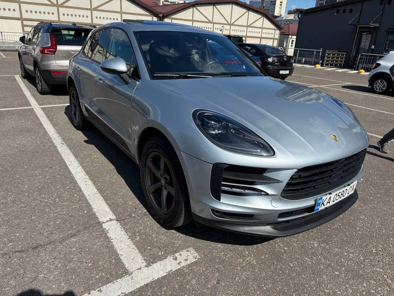 Porsche Macan 2019 — загальний вигляд спереду