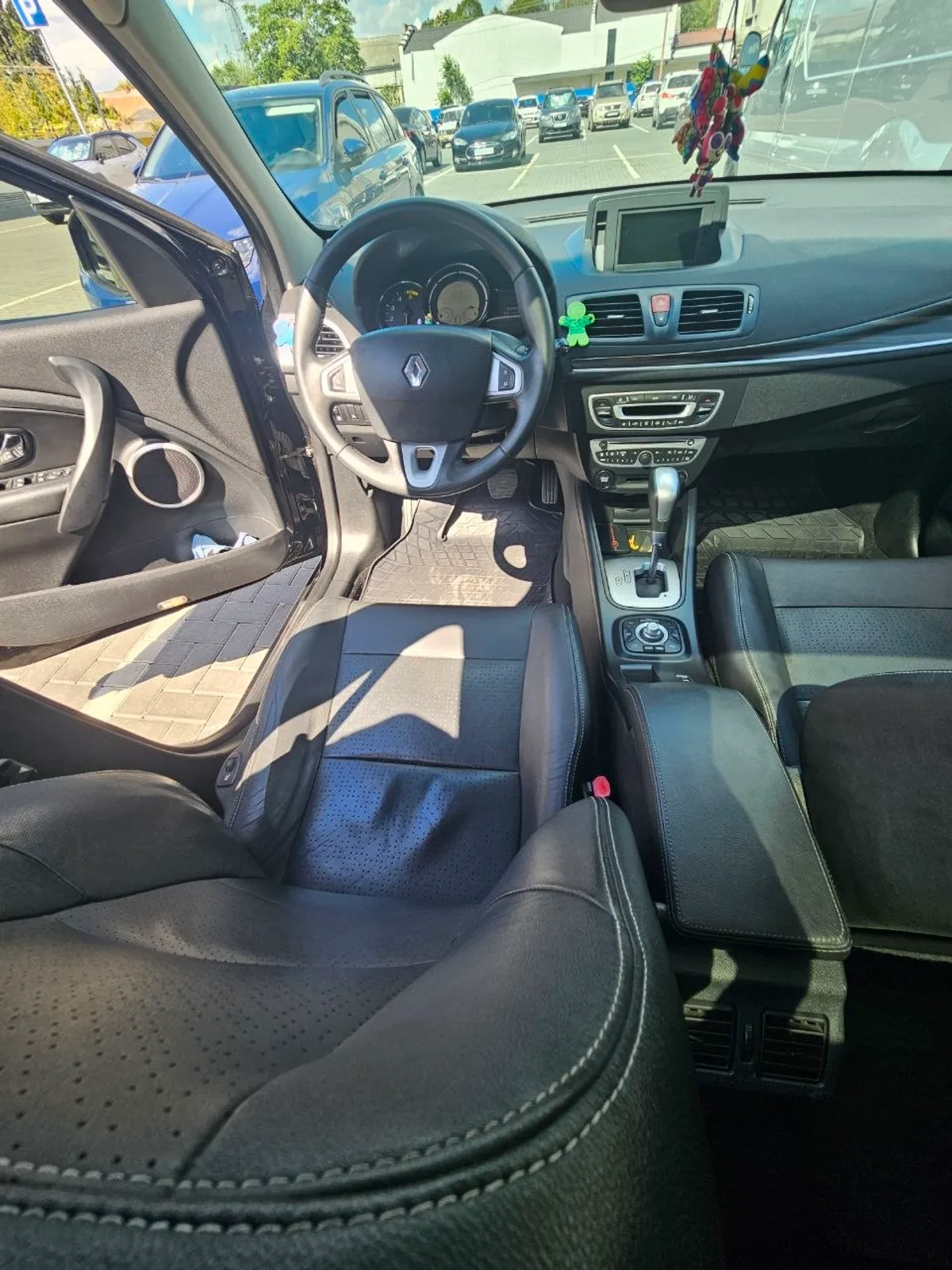 Салон Renault Megane 2012 під час виїзної перевірки