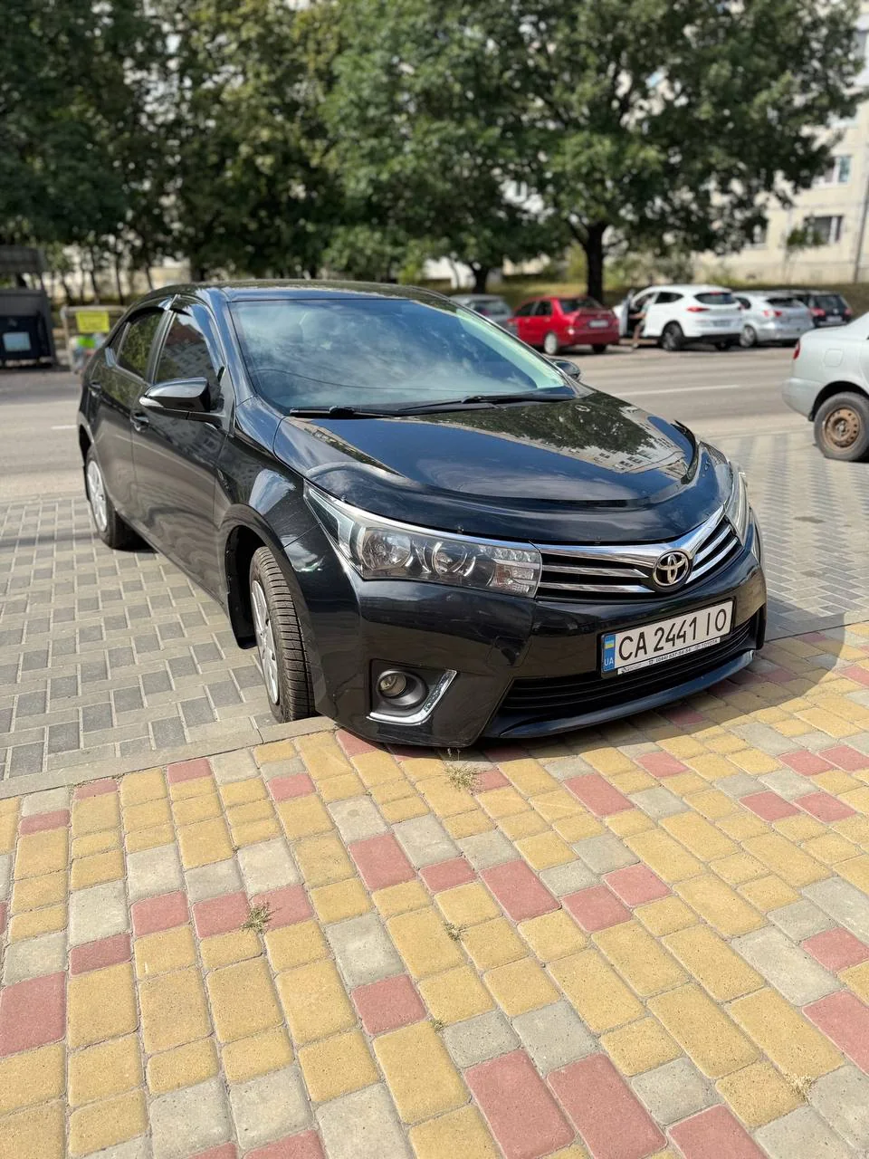 Toyota Corolla 2013 — загальний вигляд спереду
