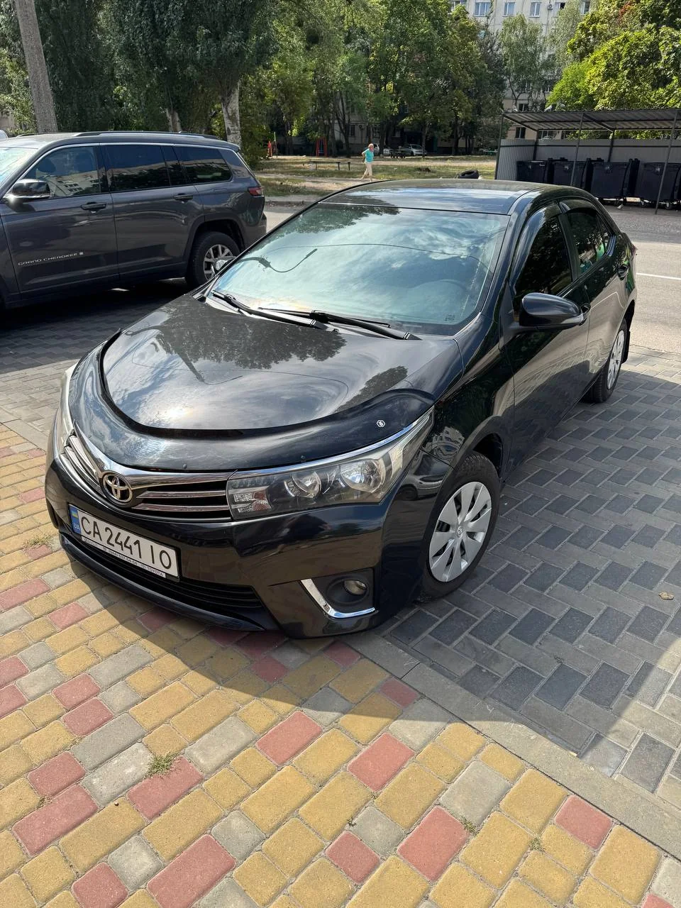 Toyota Corolla 2013 — загальний вигляд спереду